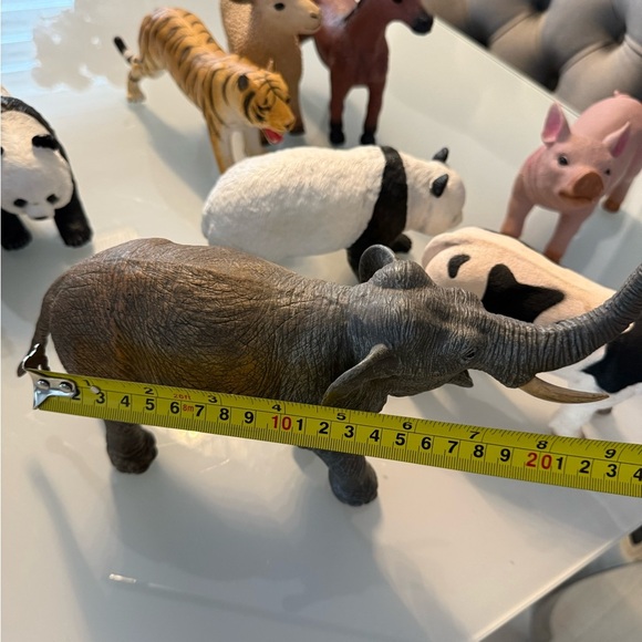 Animal Figurine Set - Picture 9 of 9